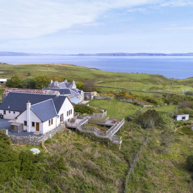Ellister Lodge